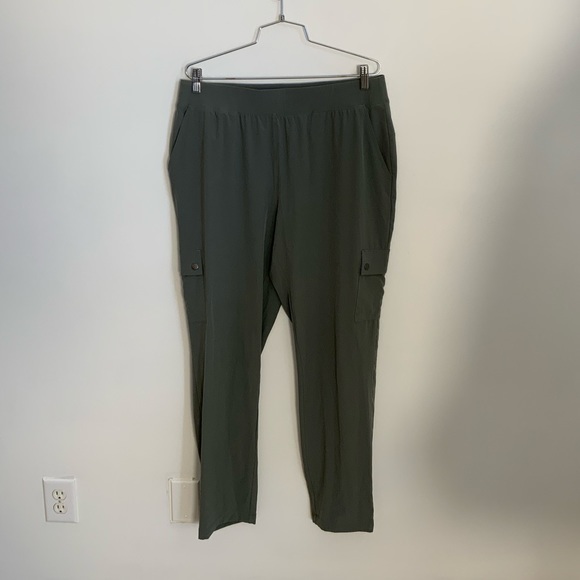 Peach pants‎ - Picture 1 of 3